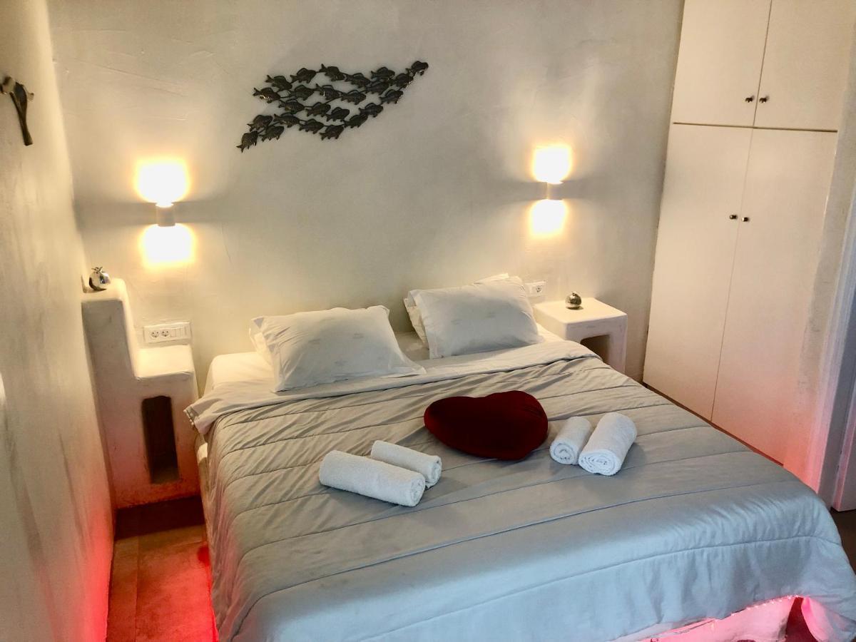 The Muses Of Santorini Private Jacuzzi Suites Vóthon المظهر الخارجي الصورة